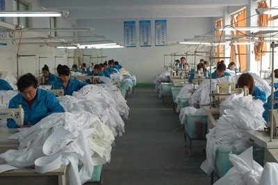 襯衫、西褲、夾克衫、羽絨服、阿拉伯大袍、阿褲、服裝加工、服裝_阿爾白(濟寧)服飾科技 - 商國互聯網